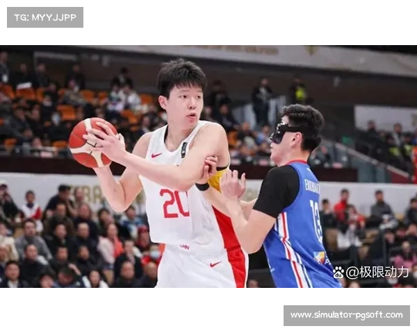 青岛男篮主帅谈杨瀚森成长：年轻球员需要平和环境，篮球是团队项目